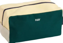Opbevaring<Hay Multi Wash Bag-Medium-Dark green multi