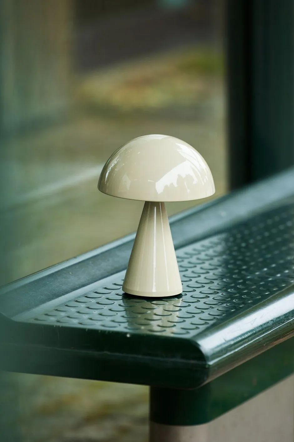 Trådløse Lamper<Hübsch Mush Portable Lamp Light Sand