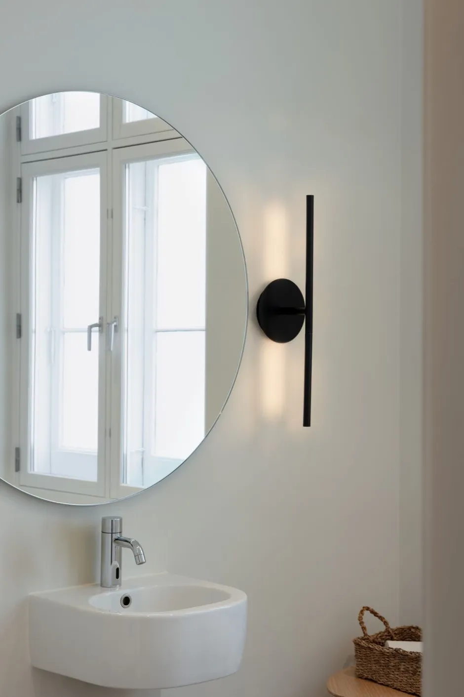 Væglamper<UMAGE Omni wall lamp