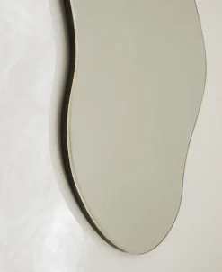 Spejle<Ferm Living Pond Mirror - Large - Brass