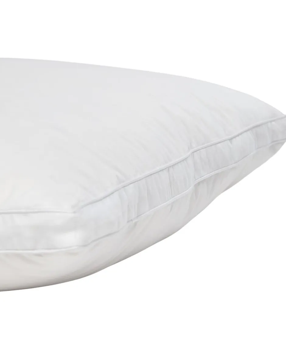 Hovedpuder<Magasin du Nord Collection Premium 3-Lags pude Mellem 60x63 cm.