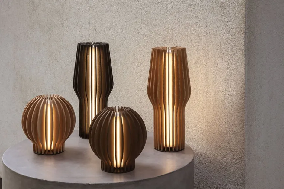 Bordlamper<Eva Solo Radiant rund LED lampe Smoked