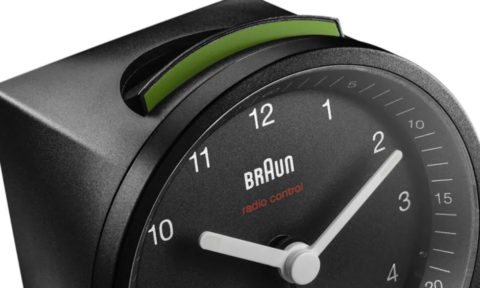 Ure & Vejrstationer<Braun RADIOKONTROLLERET VÆKKEUR