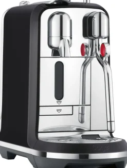 Kaffe & Te<Nespresso SAGE SNE 800 BTR KAPSELMASKINE The Creatista Plus - Black Tr