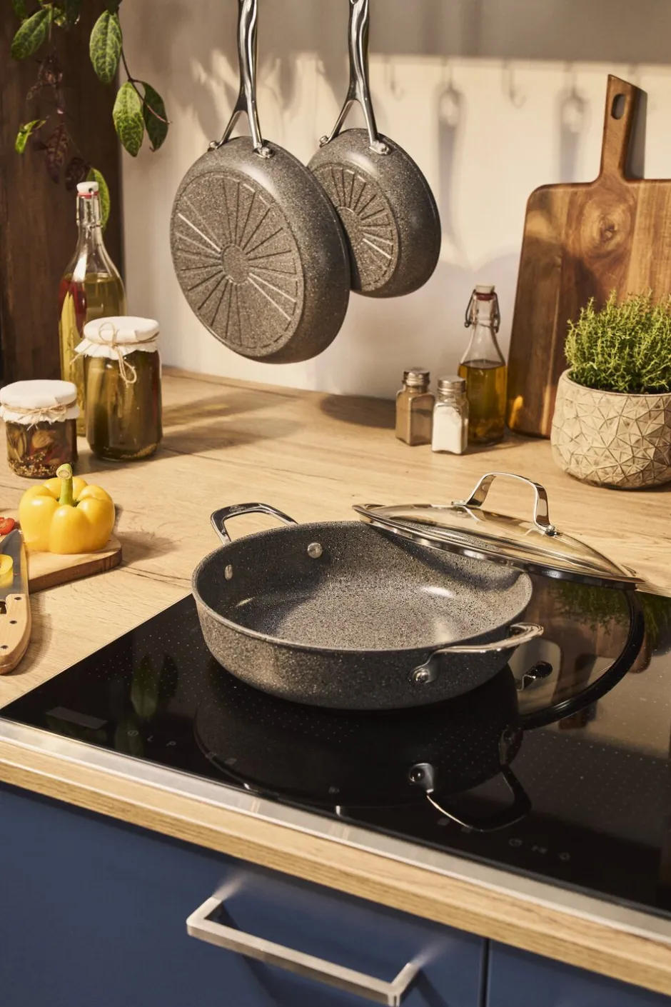Gryder & Pander<Ballarini Salina Ceramic Serveringspande Med låg, 28 cm, Aluminium, Ti