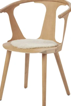 Skind<NATURES Collection Seat Cover, Short-Wool Curly New Zealand Sheepskin, Round Ø34 cm Moon