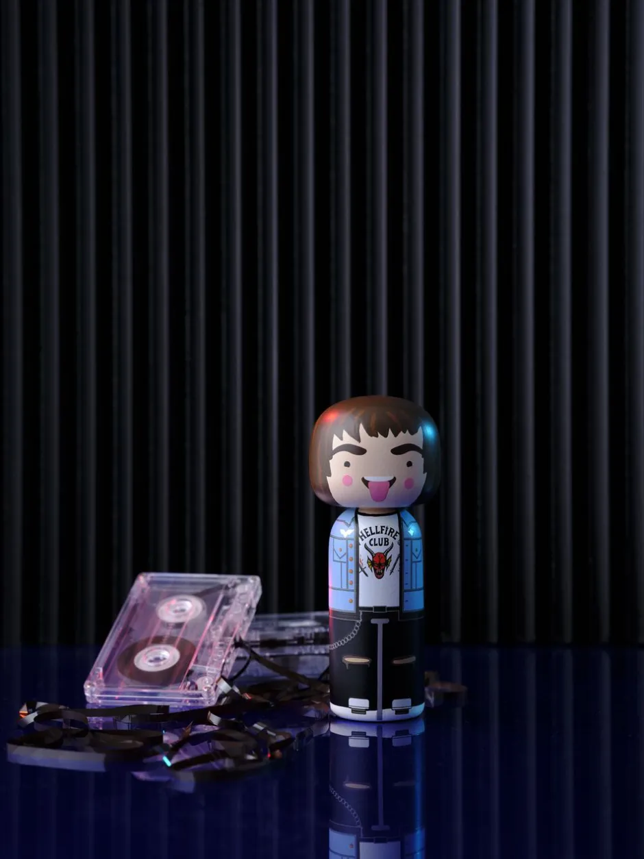 Figurer & Skulpturer<Lucie Kaas Sketch.inc - Kokeshi | Stranger Things - Eddie Munson