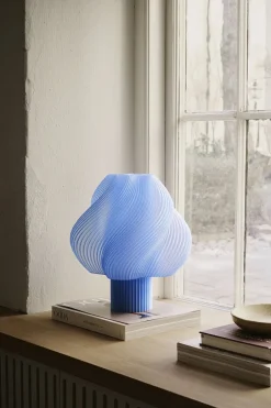 Bordlamper<Crème Atelier Soft Serve Table lamp Grande Blueberry Sorbet