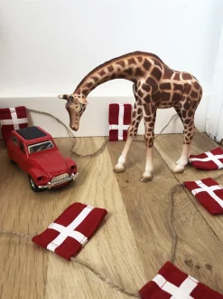 Figurer & Skulpturer<Langkilde & Søn Stor flagranke med Dannebrogsflag