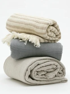 Sengetæpper<Magasin du Nord Collection Stripe throw Beige