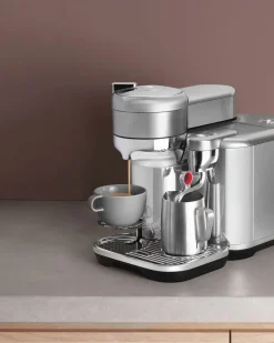 Kaffe & Te<Nespresso The Vertuo Creatista Brushed Stainless Steel