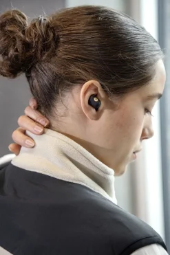 Elektronik<Kreafunk toCHARGE GO In-ear høretelefoner, trådløs opladning og powerbank