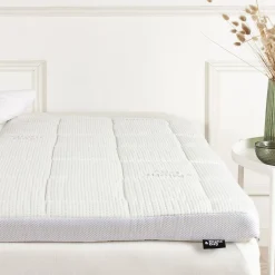 Madrasser<Night & Day Topmadras Cepheus med memory foam Hvid