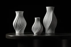 Vaser & Urtepotteskjulere<Kähler Twist Vase H25 cm hvid porcelæn