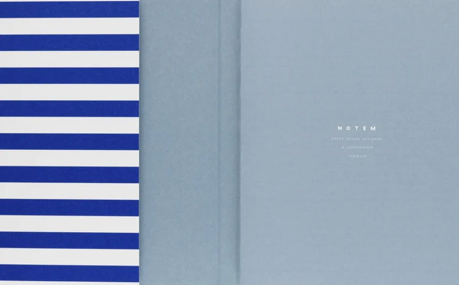 Kontorartikler<Notem Weekly Planner med syet ryg, Blå stribe